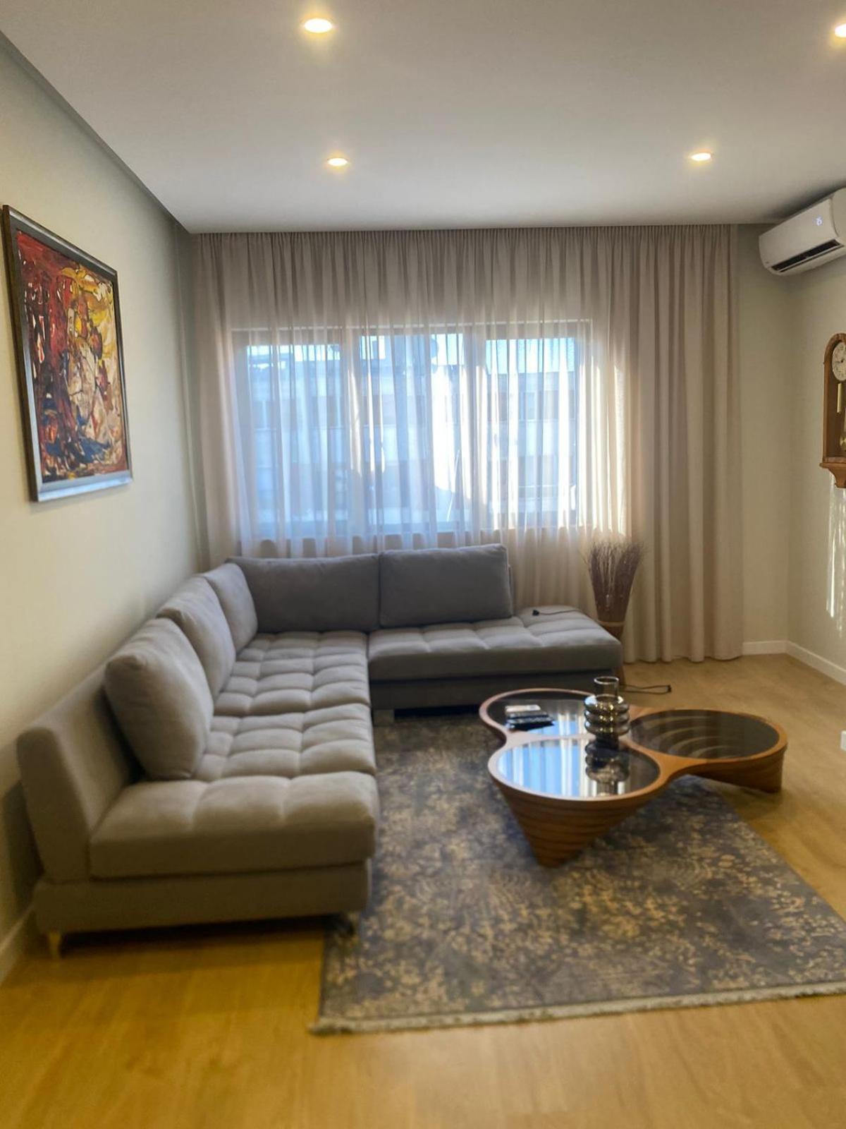 Mina Apartment